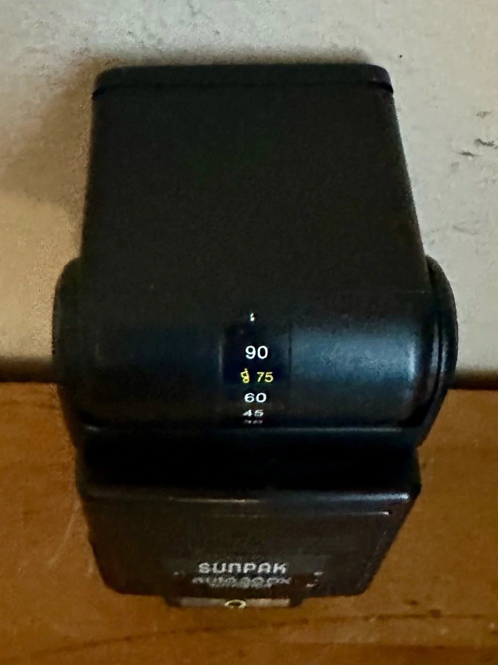 Sunpak MX-2D Black On-Camera Flash - Compact Professional Lighting